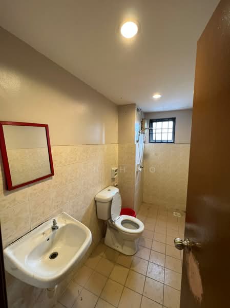 Kondominium untuk Disewa di Sri Putramas - Jin Hao - Bathroom - PropertyGuru.com.my