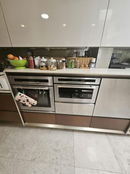 Bungalow House untuk Dijual di Sierramas (Sungai Buloh) - Rick Lum - Kitchen - PropertyGuru.com.my