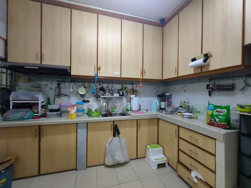 2.5-storey Terraced House for Sale in Bandar Country Homes (Rawang) - Kelvin . - Kitchen - PropertyGuru.com.my