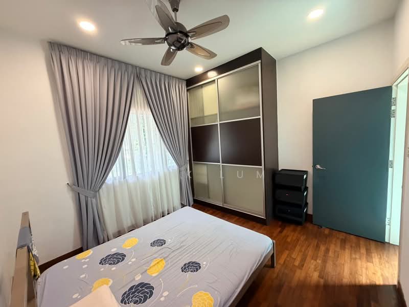 2.5-storey Terraced House for Sale in Sierramas (Sungai Buloh) - Rick Lum - Bedroom - PropertyGuru.com.my