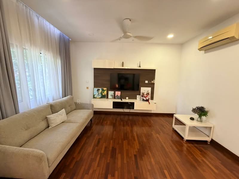 2.5-storey Terraced House for Sale in Sierramas (Sungai Buloh) - Rick Lum - Living Room - PropertyGuru.com.my