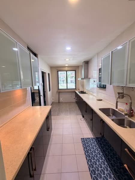 2.5-storey Terraced House for Sale in Sierramas (Sungai Buloh) - Rick Lum - Kitchen - PropertyGuru.com.my