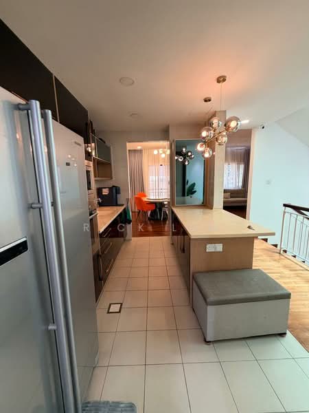 2.5-storey Terraced House for Sale in Sierramas (Sungai Buloh) - Rick Lum - Kitchen - PropertyGuru.com.my