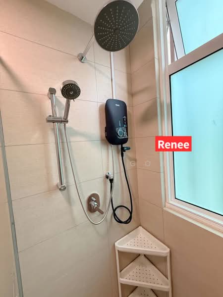 Kondominium untuk Disewa di Ferringhi Residence 2 - Renee Goh - Bathroom - PropertyGuru.com.my