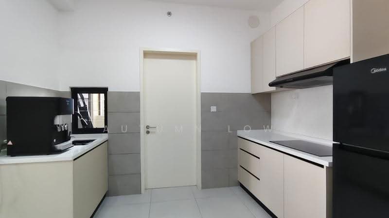 Condominium for Rent at D'Terra Residences - Autumn Low - Kitchen - PropertyGuru.com.my