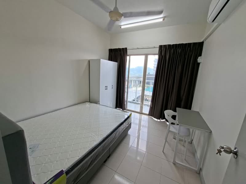 Kondominium untuk Disewa di Park Avenue - Ken Lai - Balcony Bedroom - PropertyGuru.com.my