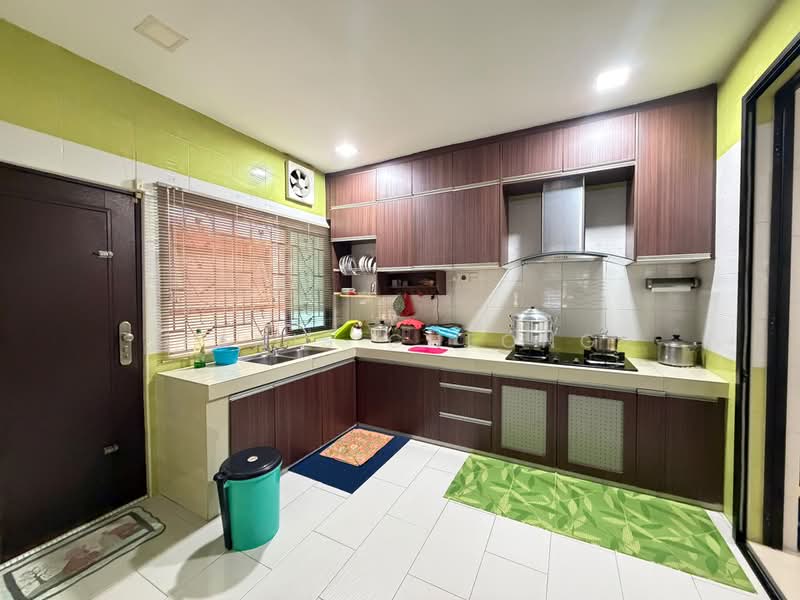 Semi-Detached House for Sale in Jalan Ipoh (Kuala Lumpur) - Yanis Cheong - Kitchen - PropertyGuru.com.my