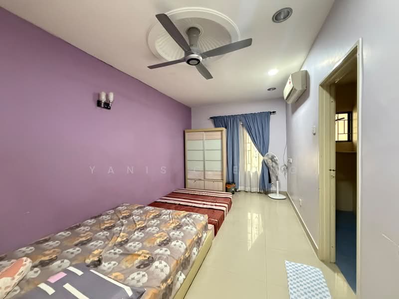 Semi-Detached House for Sale in Jalan Ipoh (Kuala Lumpur) - Yanis Cheong - Bedroom - PropertyGuru.com.my