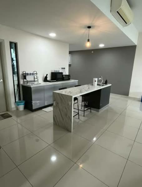 Service Residence for Sale at Southkey Mosaic - See Yin . - Kitchen - PropertyGuru.com.my