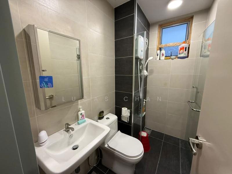 Service Residence for Rent at Pinnacle Sri Petaling - Lucas Chan - Bathroom - PropertyGuru.com.my
