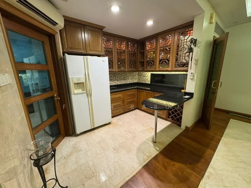 Condominium for Sale at Corinthian Condominium - Farah Rasul - Kitchen - PropertyGuru.com.my