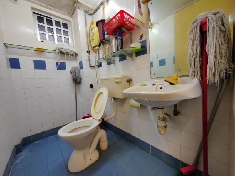 Apartment for Sale at Las Palmas (Palas) - Yean Ma - Bathroom - PropertyGuru.com.my