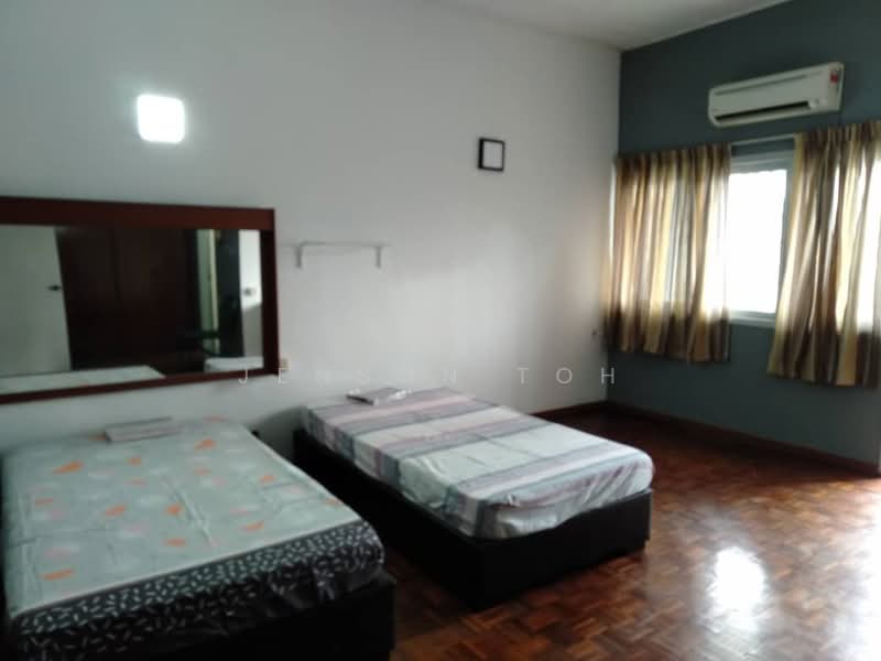 Rumah Teres 2-Tingkat untuk Dijual di Taman Wahyu (Batu Caves) - Jenson Toh - Bedroom - PropertyGuru.com.my