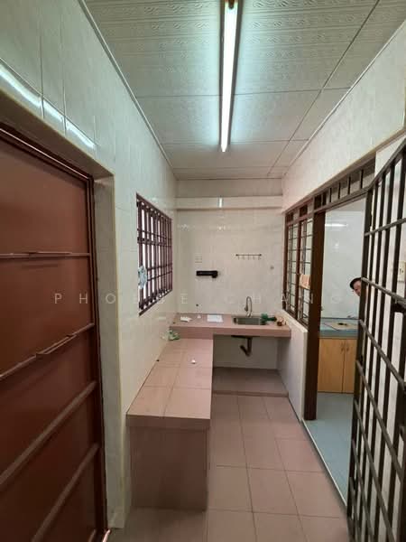2-storey Terraced House for Sale in Taman Song Choon (Ipoh) - Phoebe Chang - Kitchen - PropertyGuru.com.my