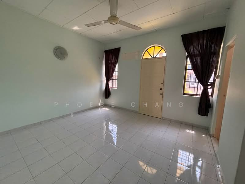2-storey Terraced House for Sale in Taman Song Choon (Ipoh) - Phoebe Chang - Interior - PropertyGuru.com.my