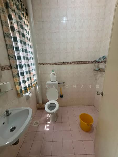 2-storey Terraced House for Sale in Taman Song Choon (Ipoh) - Phoebe Chang - Bathroom - PropertyGuru.com.my