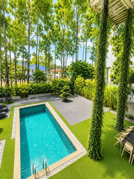 Bungalow House untuk Dijual di Sierramas (Sungai Buloh) - Brian Tang - Swimming Pool - PropertyGuru.com.my