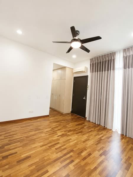Rumah Teres 3-Tingkat untuk Disewa di Valencia (Sungai Buloh) - Chanel Lee - Bedroom - PropertyGuru.com.my
