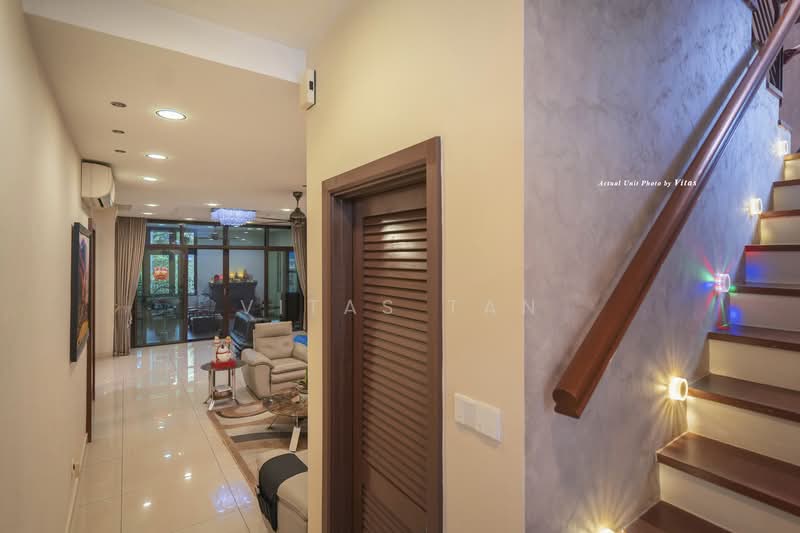 Bungalow House untuk Dijual di Setia Eco Park (Setia Alam) - Vitas Tan - Living Room - PropertyGuru.com.my
