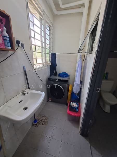 Apartment for Sale at Teratai Residence - Cammie Loh - Bathroom - PropertyGuru.com.my