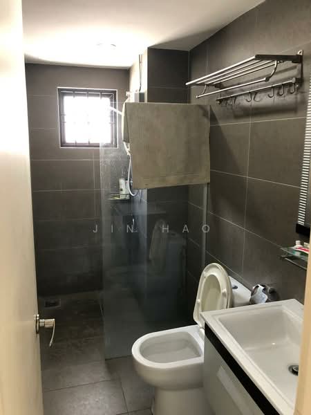Kondominium untuk Disewa di Sri Putramas - Jin Hao - Bathroom - PropertyGuru.com.my