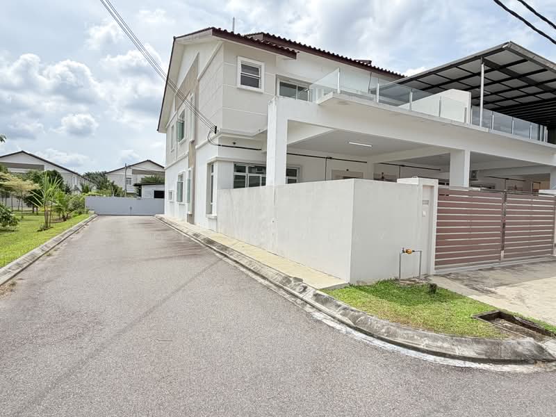 Rumah Teres 2-Tingkat untuk Dijual di Taman Kluang Perdana (Kluang) - Gipson Lay - PropertyGuru.com.my
