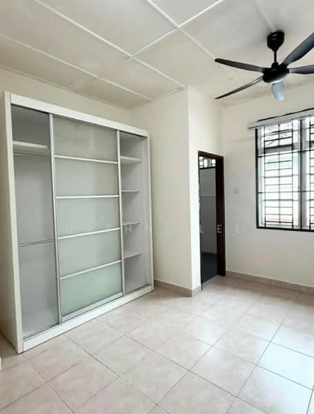 Terraced House for Rent in Taman Pelangi Indah (Ulu Tiram) - Daphne Lee - Bedroom - PropertyGuru.com.my