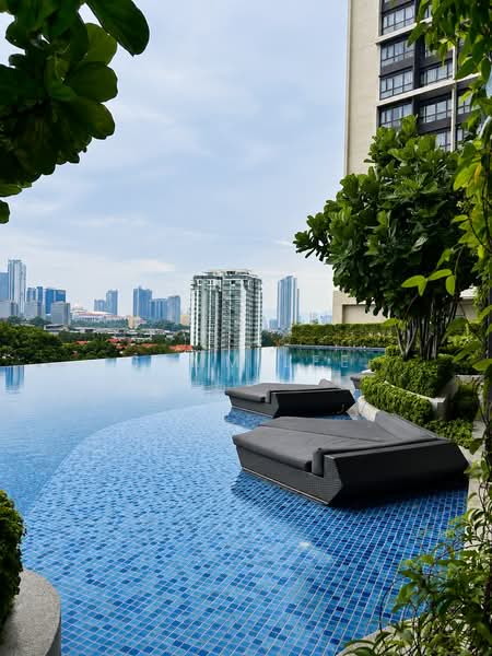 Kediaman Servis untuk Disewa di Duta Park Residences - Samm Lee - Pool - PropertyGuru.com.my