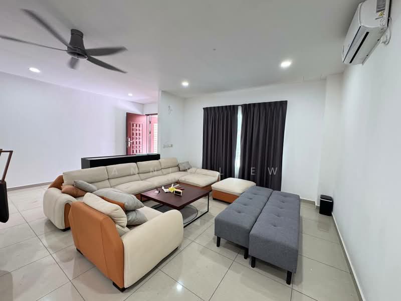 Rumah Berkembar untuk Disewa di Ulu Tiram (Johor) - Annly Liew - Living Room - PropertyGuru.com.my