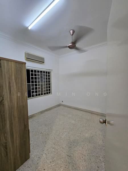 1-storey Terraced House for Rent in Taman Desa Jaya (Johor Bahru) - Benjamin Ong - Bedroom - PropertyGuru.com.my