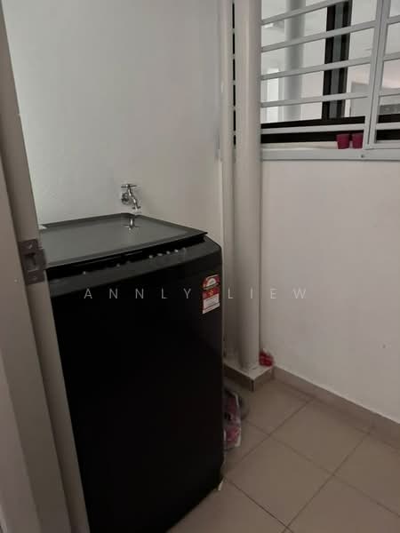 Kediaman Servis untuk Disewa di One 49 Residence - Annly Liew - Balcony - PropertyGuru.com.my
