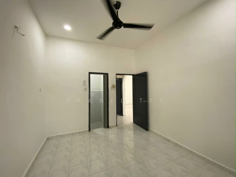 Rumah Teres 1-Tingkat untuk Dijual di Taman Sri Kluang (Kluang) - Shanel Tee - Interior - PropertyGuru.com.my
