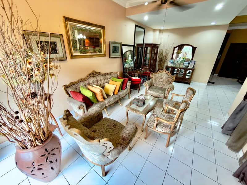 2-storey Terraced House for Sale in Seksyen 1 Bandar Baru Bangi (Bandar Baru Bangi) - Ajwad Azizan - PropertyGuru.com.my