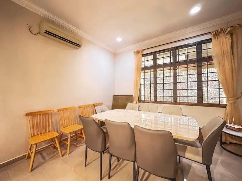 Bungalow House for Sale in Bukit Kesenangan (Johor Bahru) - Kok Hui - Dining Room - PropertyGuru.com.my