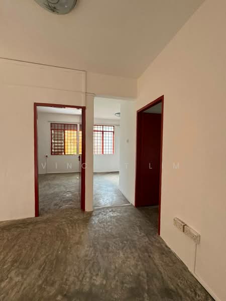 Rumah Flat untuk Dijual di Pangsapuri Jentayu @ Kangkar Pulai - Vincent Lim - PropertyGuru.com.my