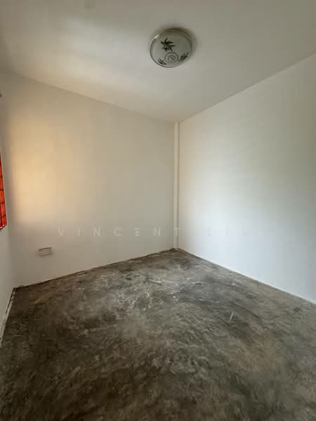 Rumah Flat untuk Dijual di Pangsapuri Jentayu @ Kangkar Pulai - Vincent Lim - PropertyGuru.com.my