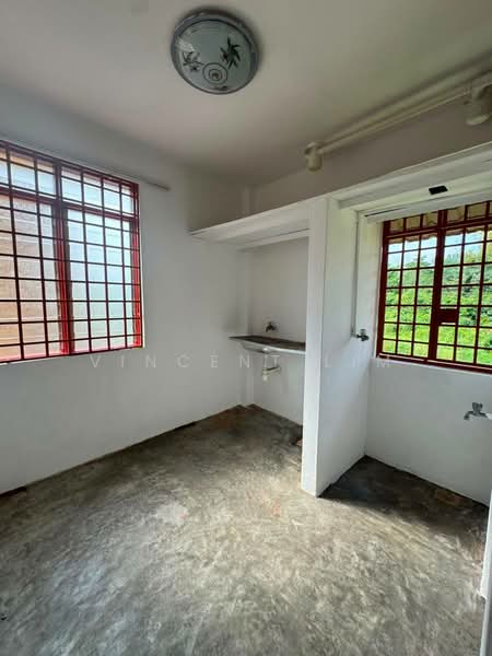Rumah Flat untuk Dijual di Pangsapuri Jentayu @ Kangkar Pulai - Vincent Lim - PropertyGuru.com.my
