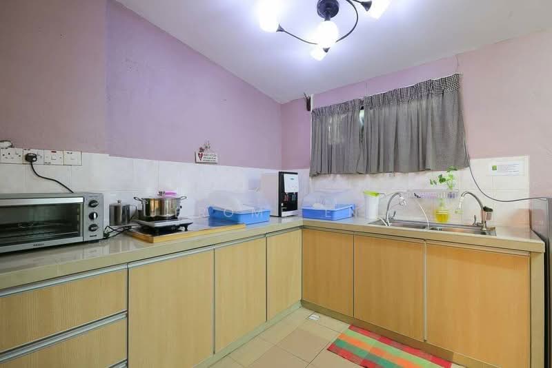 Rumah Berkembar untuk Dijual di Batu Uban (Gelugor) - Jerome Eng - Kitchen - PropertyGuru.com.my