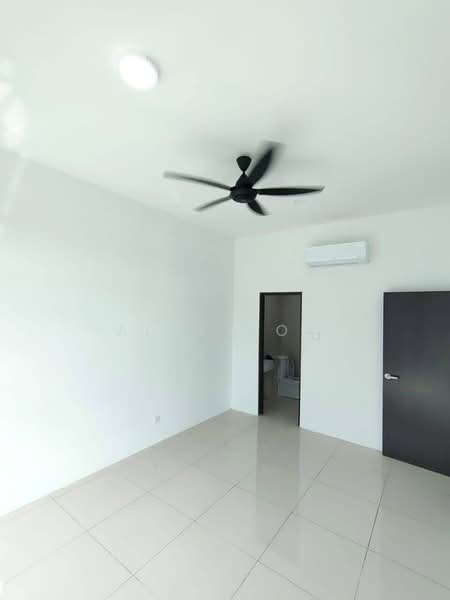 Kediaman Servis untuk Disewa di 8Scape Residence @ Sutera - Alex How - PropertyGuru.com.my