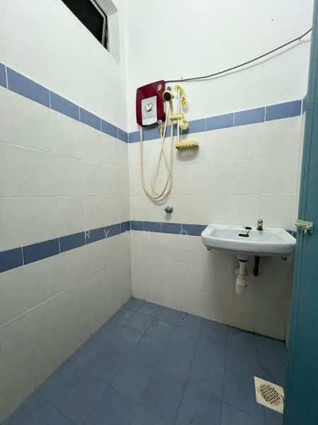 Rumah Berkembar untuk Dijual di Alor Setar (Kedah) - Ryan Ooi - Bathroom - PropertyGuru.com.my