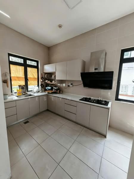 Rumah Berkembar untuk Dijual di 16 Sierra (Puchong) - Jeslyn Tan - Kitchen - PropertyGuru.com.my