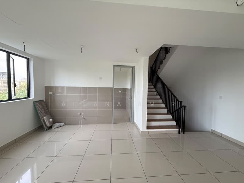 3-storey Terraced House for Sale in Taman Melawati (Ulu Kelang) - Allana Amir - PropertyGuru.com.my
