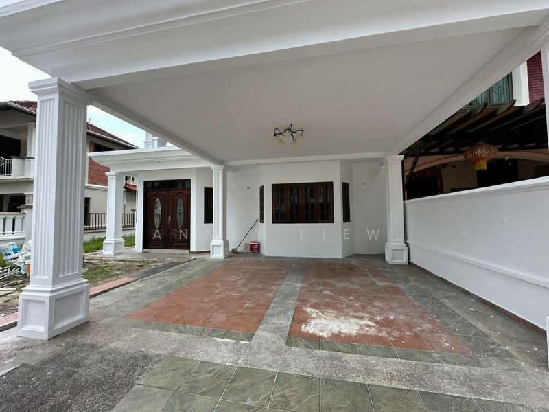 Semi-Detached House for Sale in Johor Bahru (Johor) - Annly Liew - Exterior - PropertyGuru.com.my