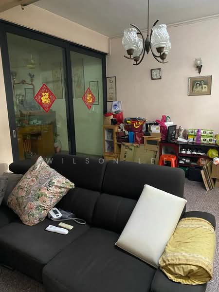 2-storey Terraced House for Sale in Kuchai Lama (Kuala Lumpur) - Wilson Lee - Living Room - PropertyGuru.com.my