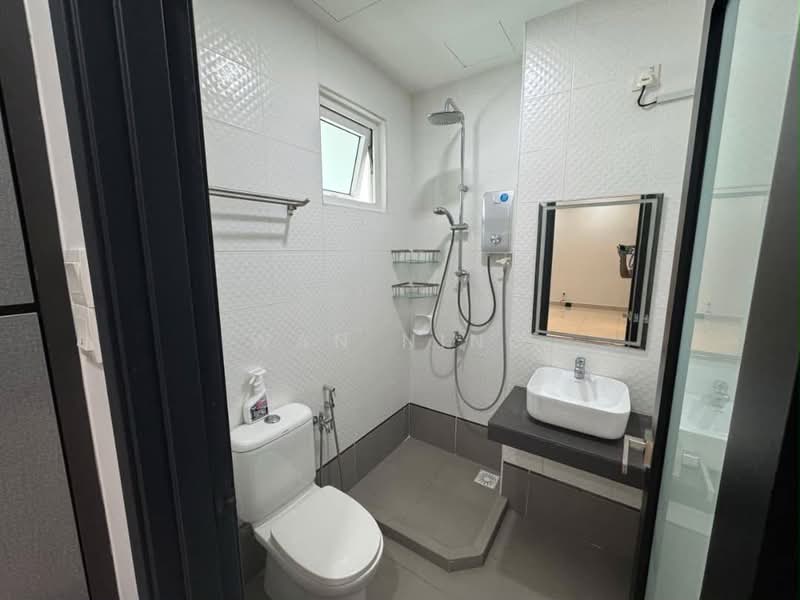Kediaman Servis untuk Dijual di Seasons Amara Larkin - Wan Ning - PropertyGuru.com.my