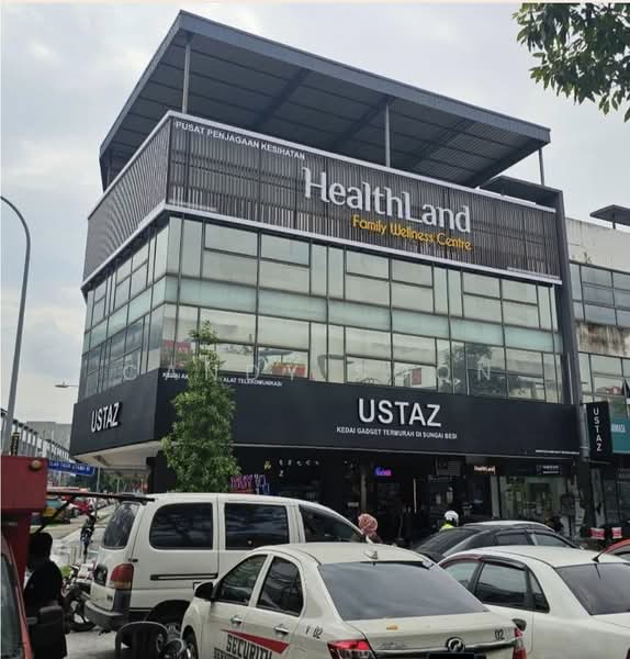 Shop for Sale in Medan Niaga Tasik Damai (Sungai Besi) - Candy Soon - PropertyGuru.com.my