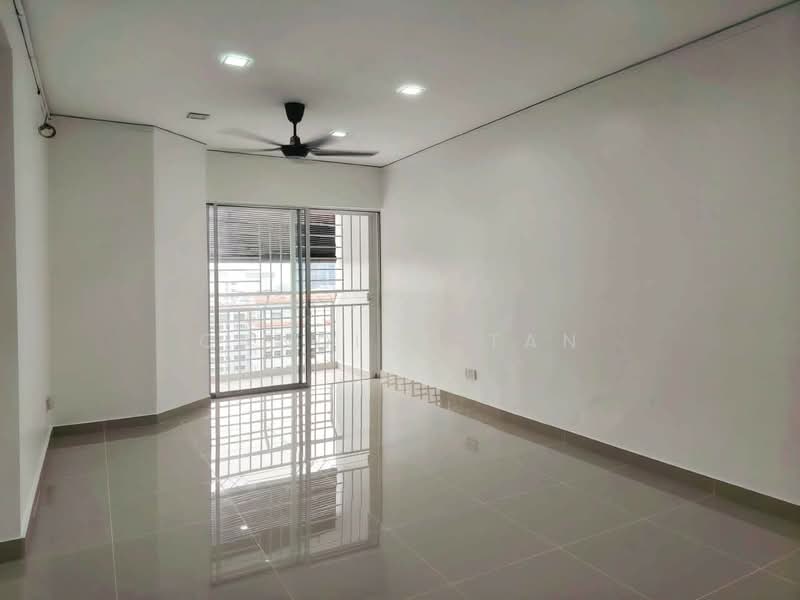 Kondominium untuk Dijual di Warisan City View - Candice Tan - Living Room - PropertyGuru.com.my