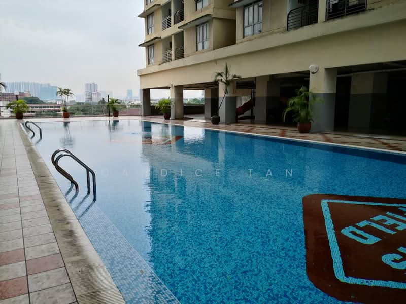 Kondominium untuk Dijual di Warisan City View - Candice Tan - Pool - PropertyGuru.com.my