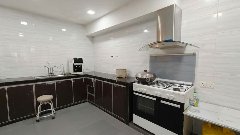 Cluster House for Sale in Johor Bahru (Johor) - Cindy Soh - Kitchen - PropertyGuru.com.my