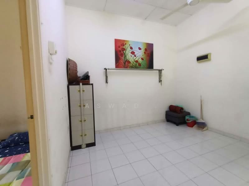 Rumah Teres 2-Tingkat untuk Dijual di Taman Paya Keladi (Kepala Batas) - Aswad . - Interior - PropertyGuru.com.my
